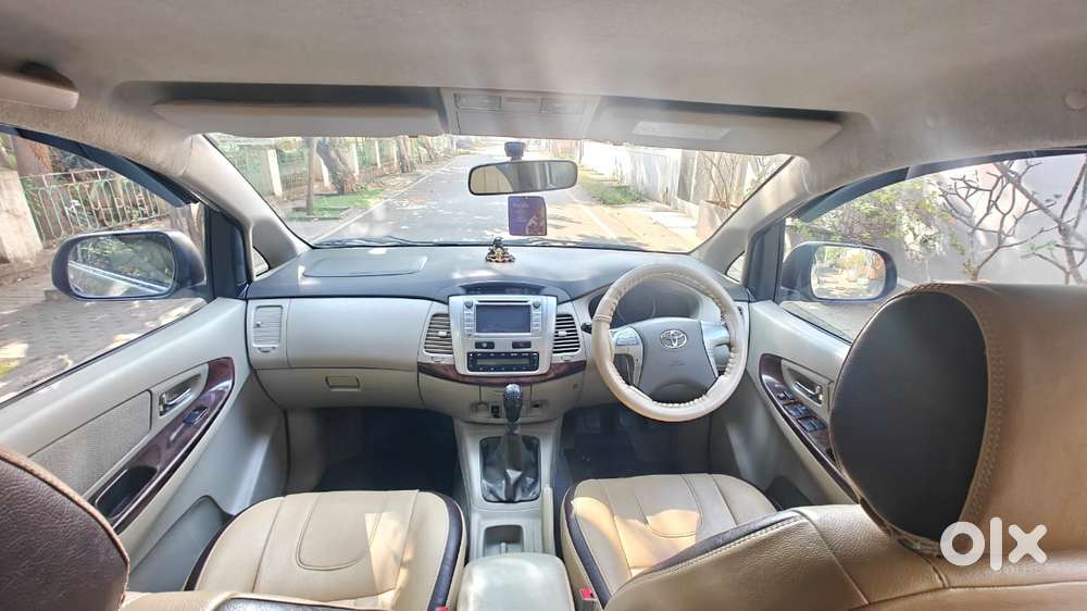 Toyota Innova [2013-2016] 2.5 V Diesel 7 Str, 2013, Diesel