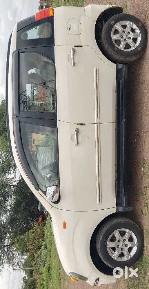 Mahindra Quanto 1.5 C8 2018