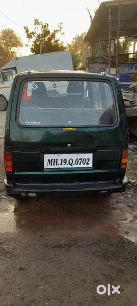 second hand gadi omni