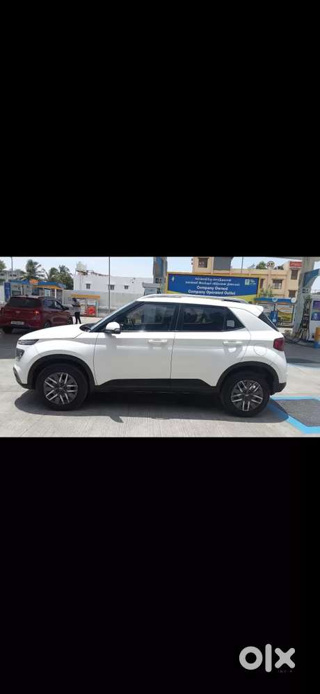 Hyundai Venue 1.5 S (o) Crdi, 2022, Diesel