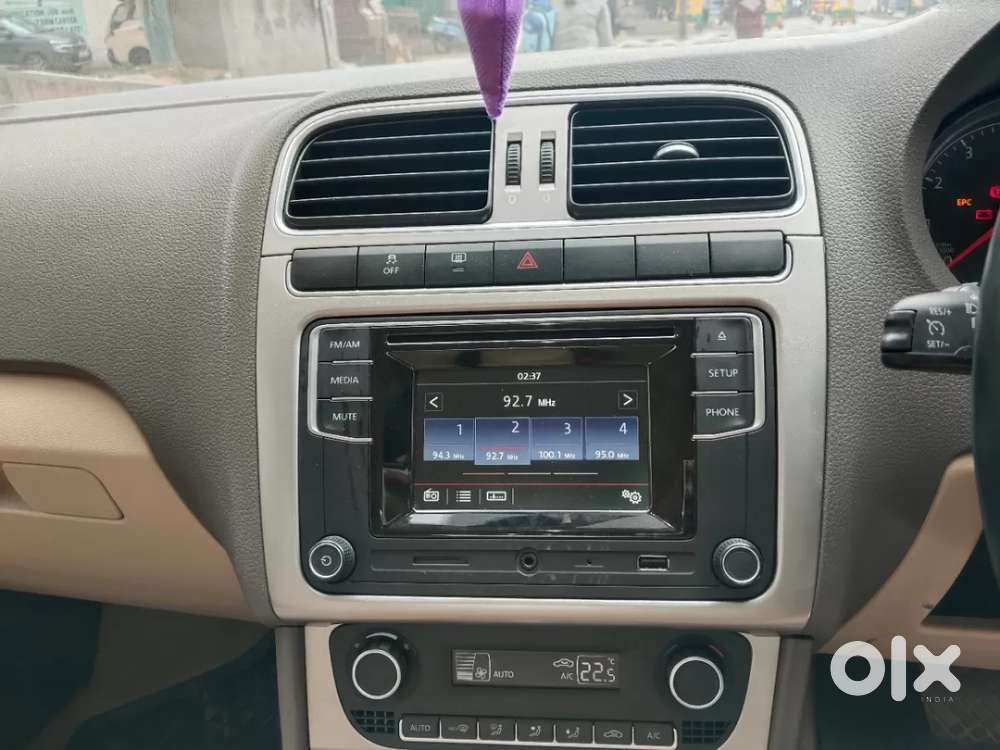 Volkswagen Vento 1.2 Tsi Highline Plus At, 2017, Petrol