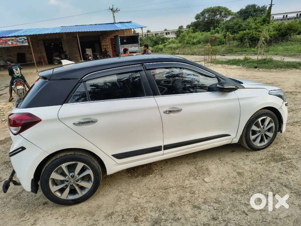 Hyundai I20 2015 Diesel 75000 Km Driven