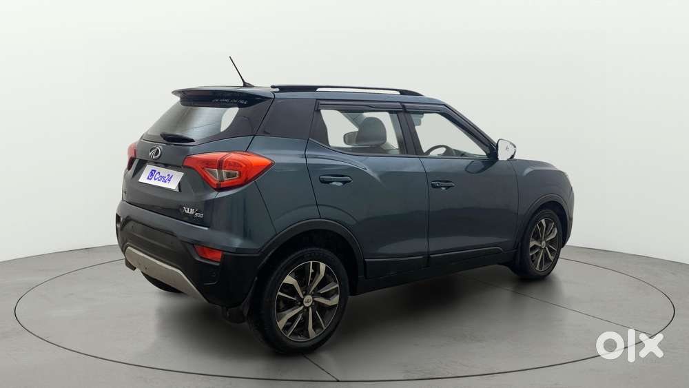 Mahindra Xuv300 W8, 2020, Petrol