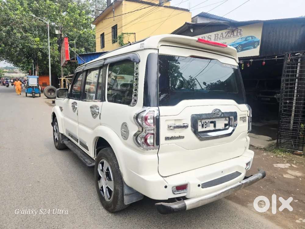 Mahindra Scorpio, 2015, Diesel