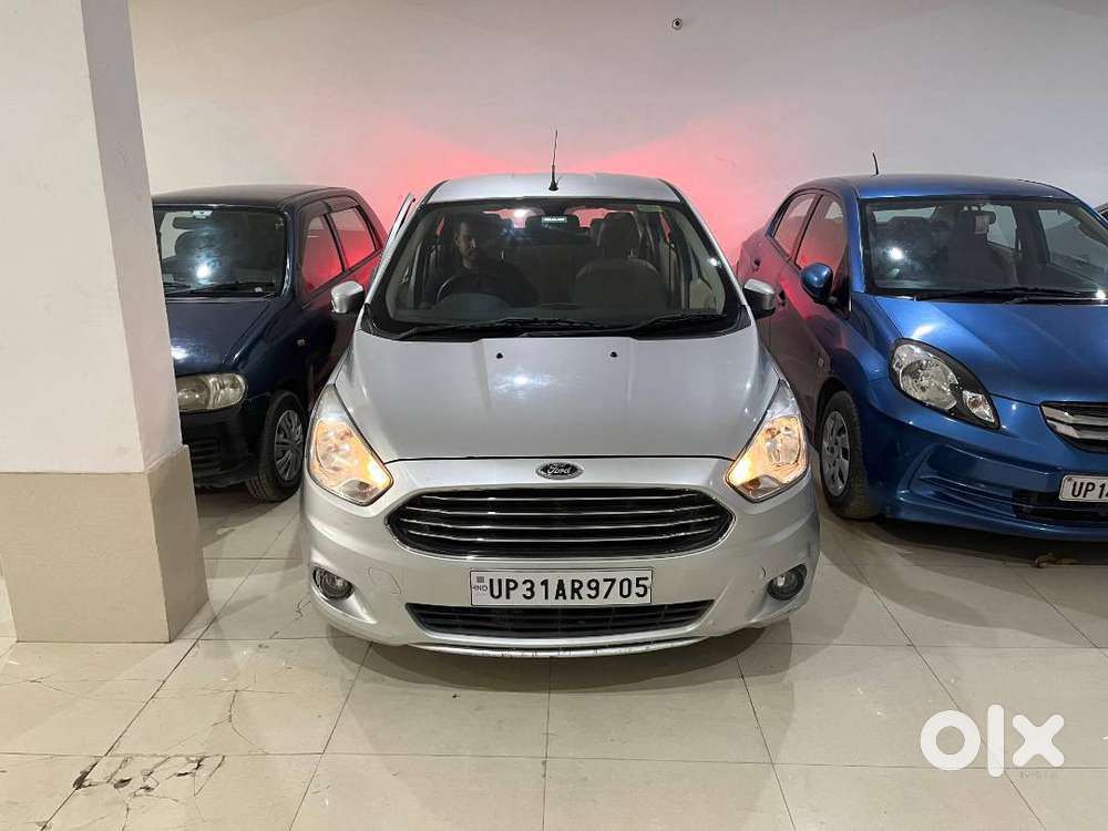 Ford Aspire Titanium Blu 2017