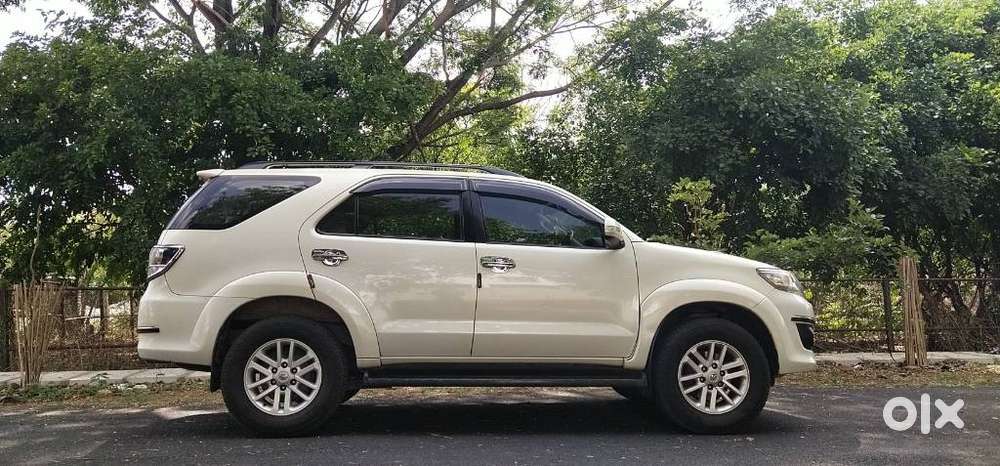 Toyota Fortuner 3.0 4x4 Manual, 2014, Diesel