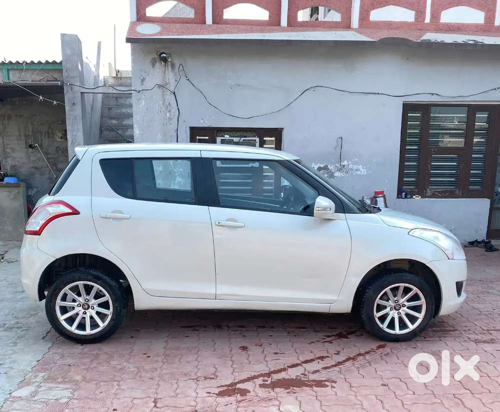 Maruti Suzuki Swift 2014 Diesel 71900 Km Driven