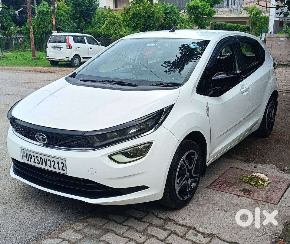 Tata Altroz Xm Plus Icng, 2023, Cng & Hybrids