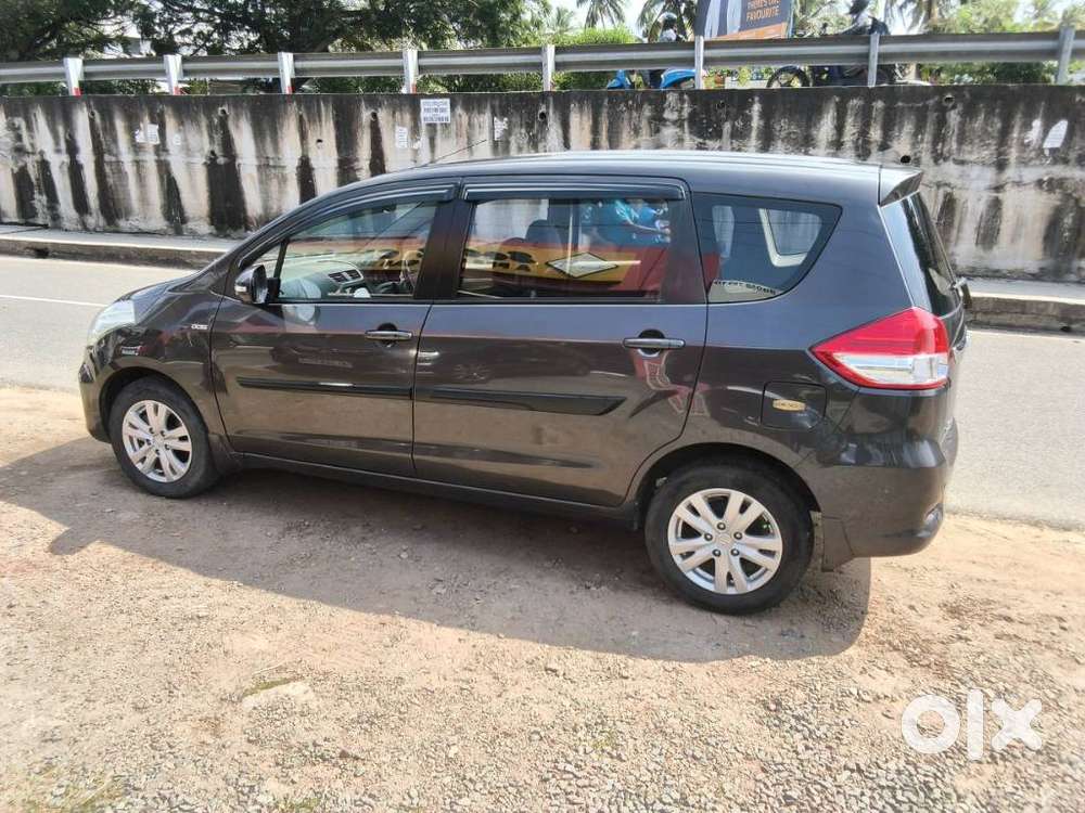 Maruti Suzuki Ertiga Zdi+ Shvs, 2017, Diesel