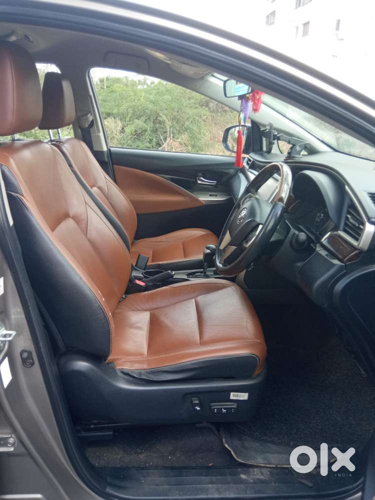 Toyota Innova Crysta 2.8 Z, 2016, Diesel