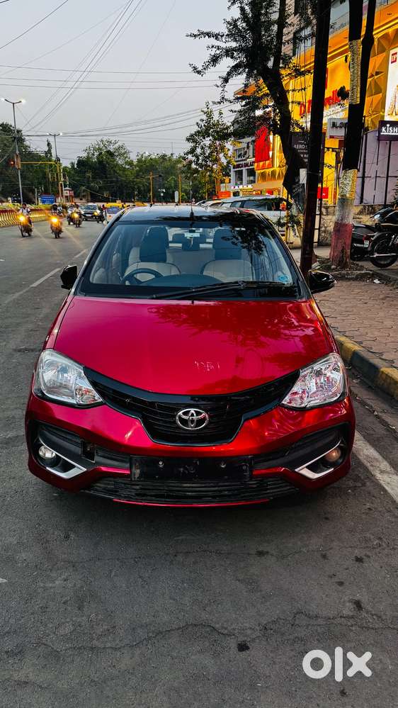 Toyota Etios Liva 2017 Petrol Well Maintained