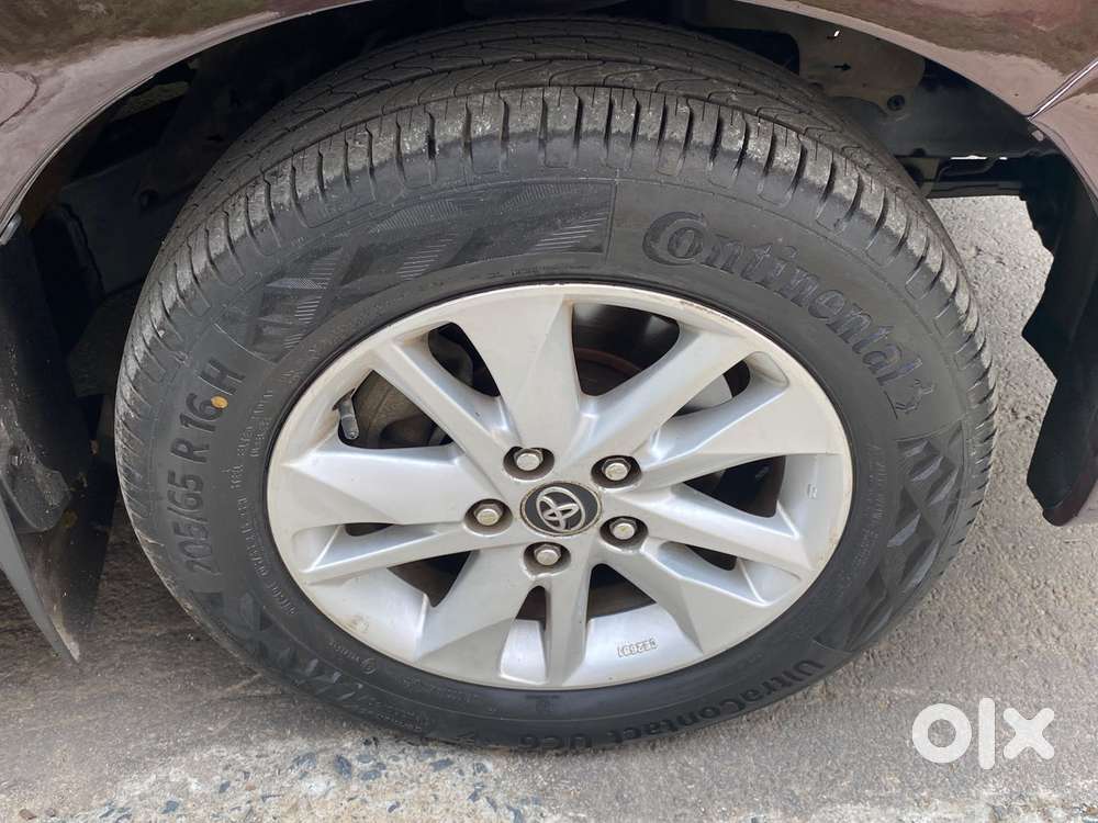 Toyota Innova Crysta 2.4 Z 7 Str, 2017, Diesel