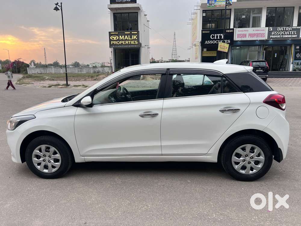 Hyundai Elite I20 [2018-2020] 1.2 Sportz, 2017, Petrol