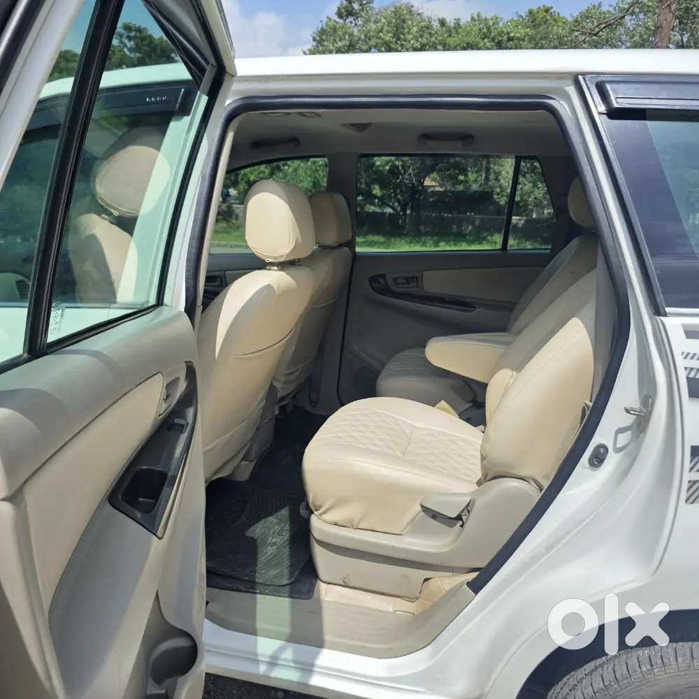 Toyota Innova G4 2009 7 Seater.