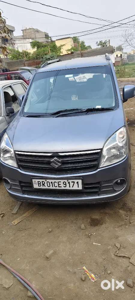 Maruti Suzuki Wagon R 2015 Petrol Well Maintained