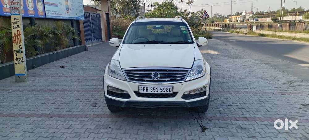 Mahindra Rexton, 2013, Diesel