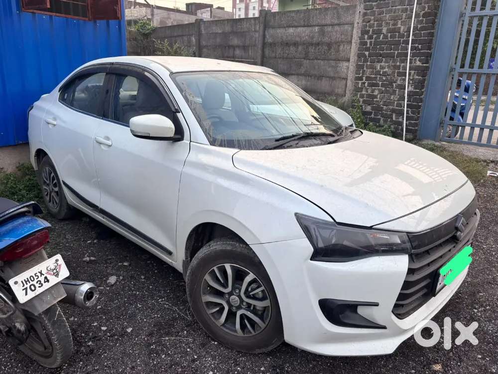 Maruti Suzuki Dzire 2025 Petrol 31700 Km Driven