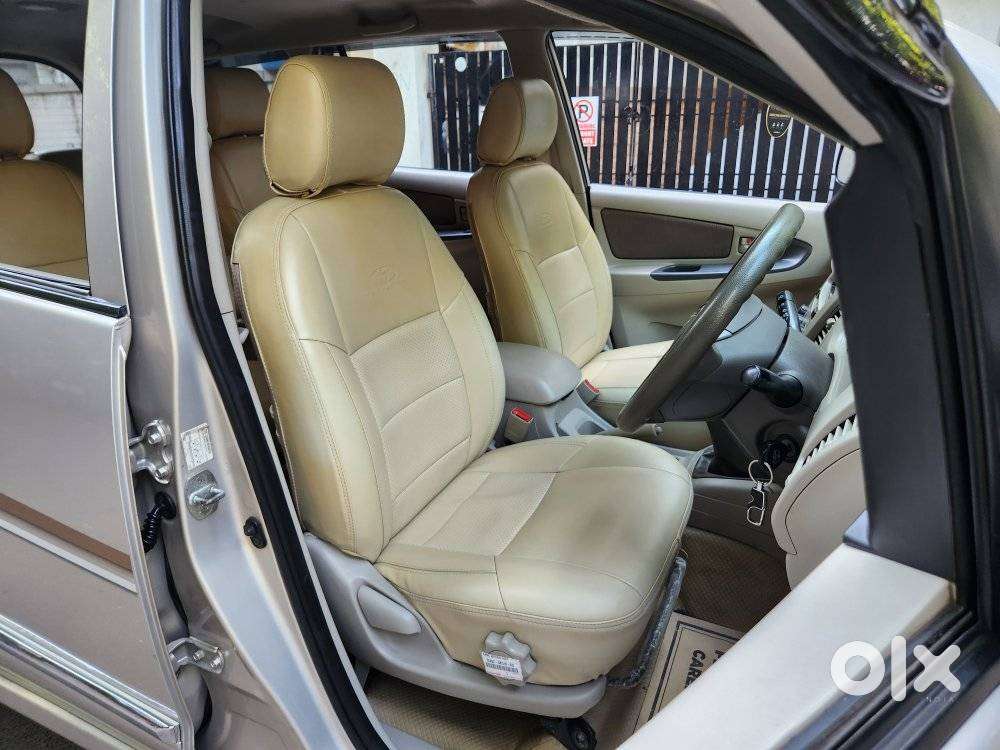 Toyota Innova 2.5 G (diesel) 7 Seater, 2015, Diesel