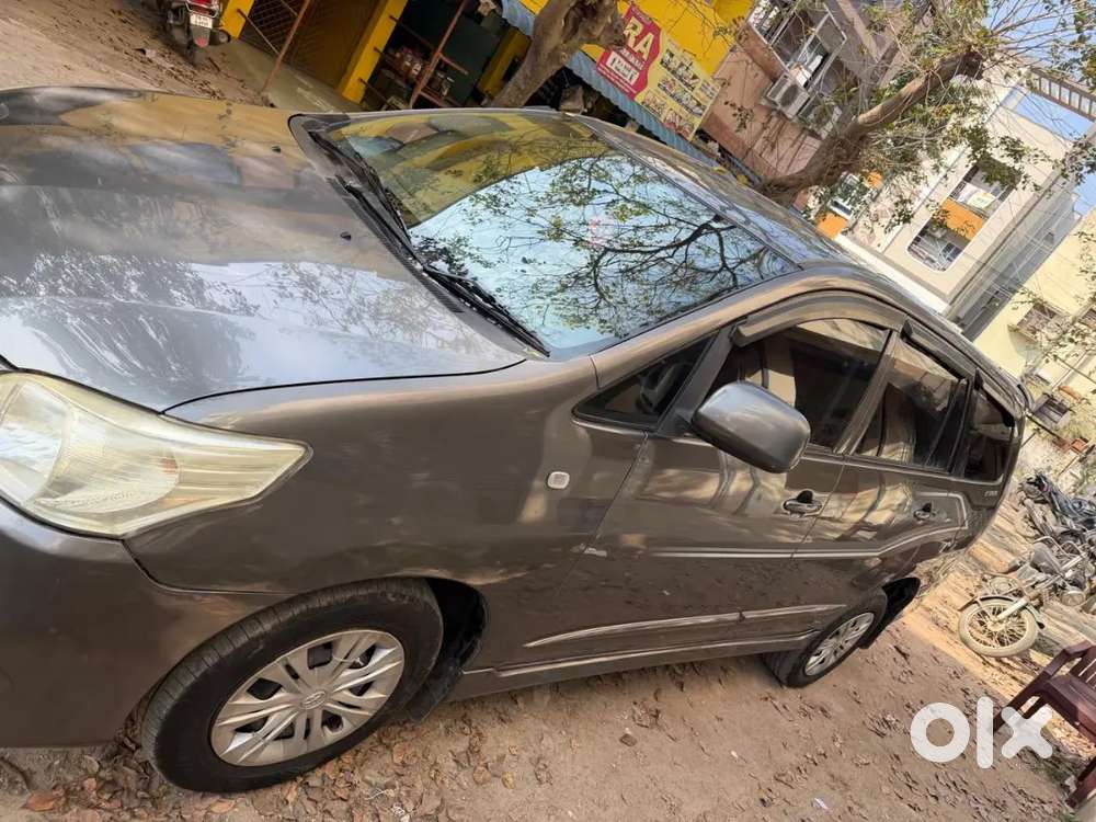 2014 Toyota Innova Type 4 / Low Mileage / 79000 Kms Only