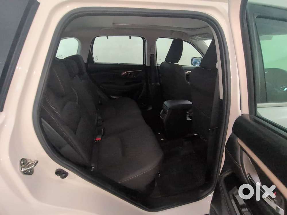 Maruti Suzuki Grand Vitara 1.5 Zeta Plus Intelligent Hybrid Ecvt, 20..