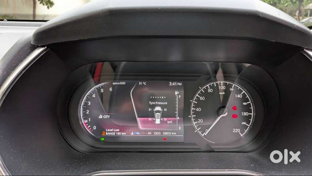 Tata Safari Zx Plus  38,500 Kms  Single Owner  Accident-free  Well