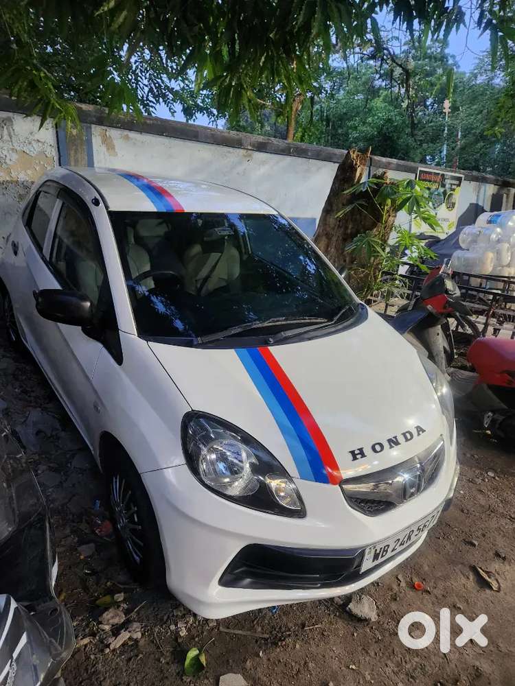 Honda Brio 2012 Petrol Well Maintained