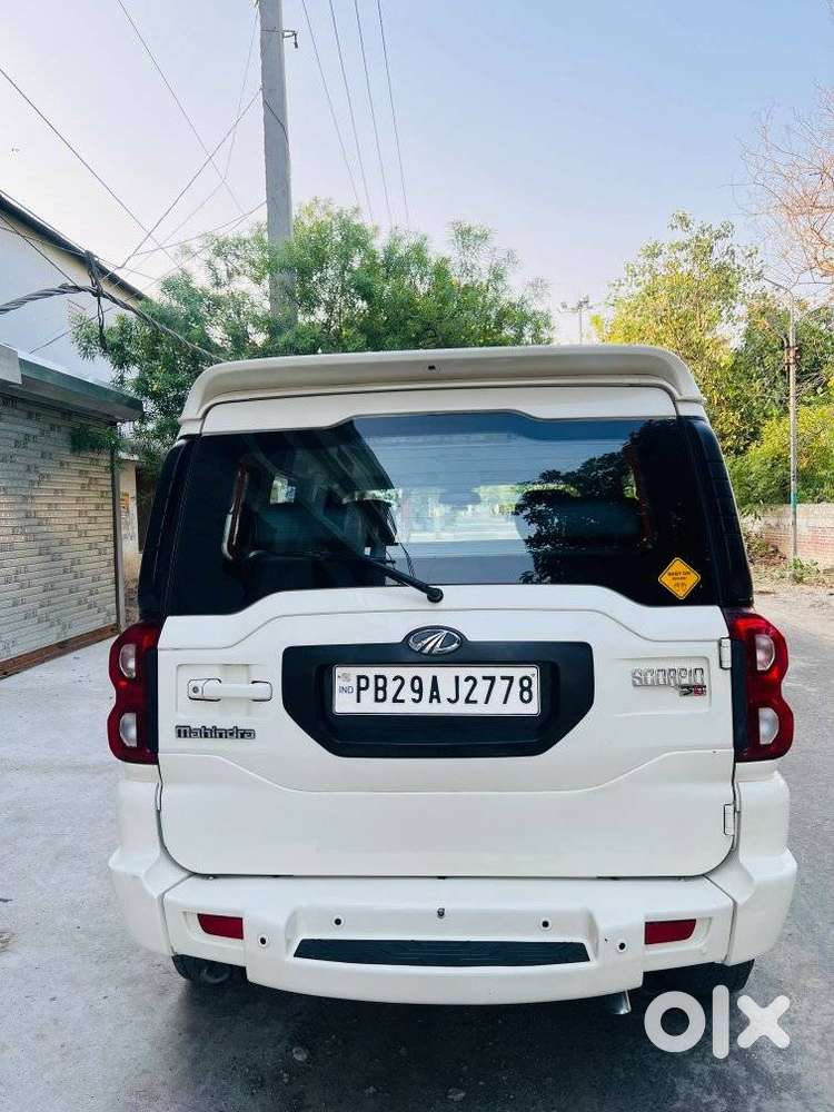 Mahindra Scorpio, 2017, Diesel