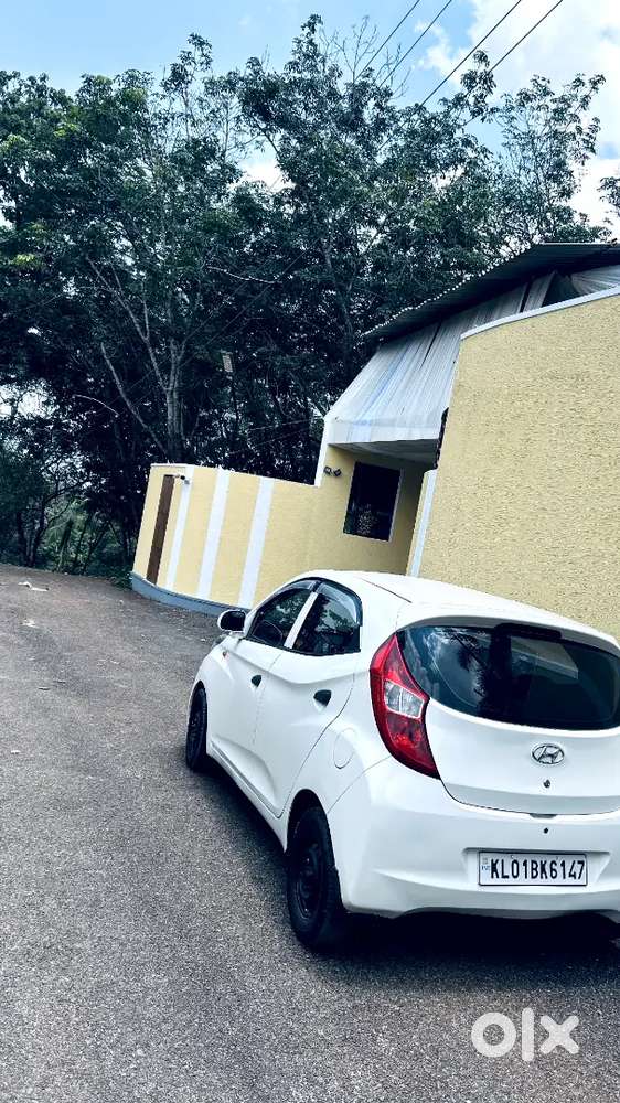 Hyundai Eon 2013 Petrol Well Maintained