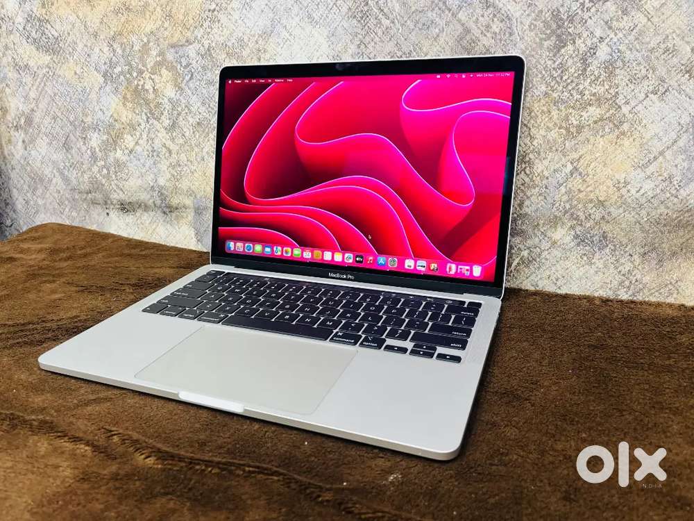 Pro 16gb Ram 1000Gb ssd Apple MacBook pro 13inch 2020 model