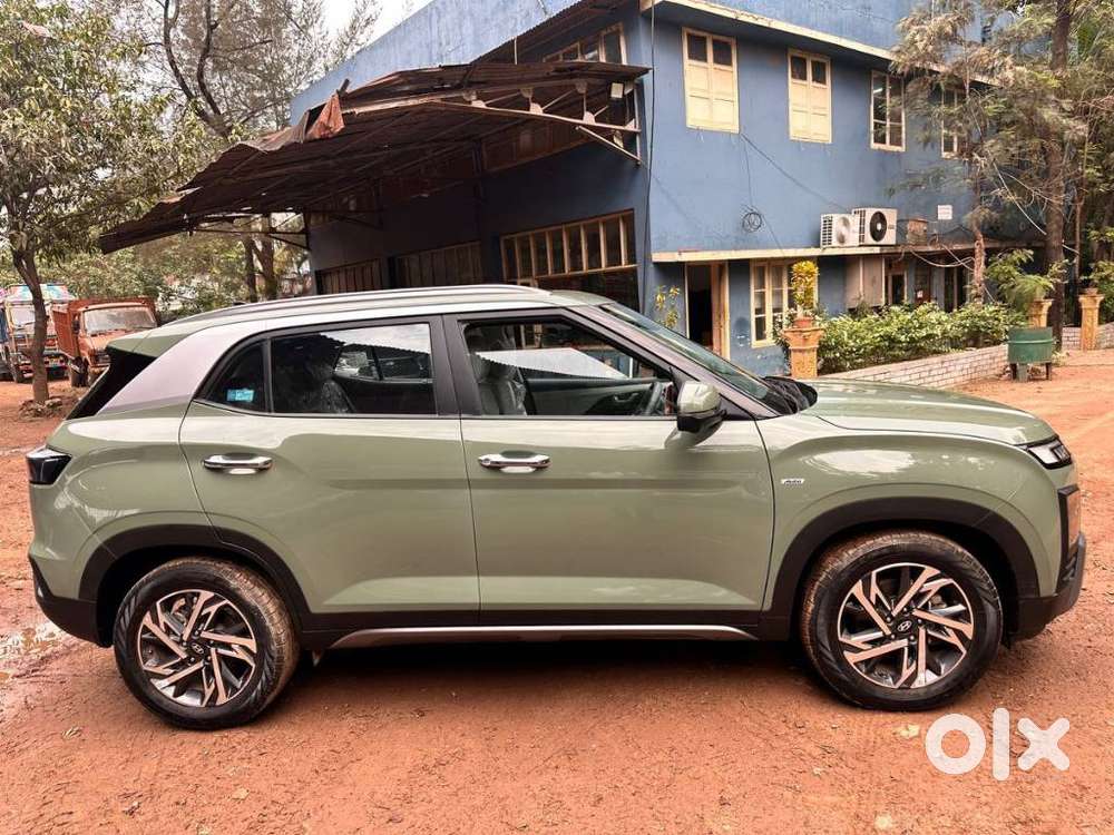 Hyundai Creta 1.5 Sx (o) Ivt Petrol, 2025, Petrol