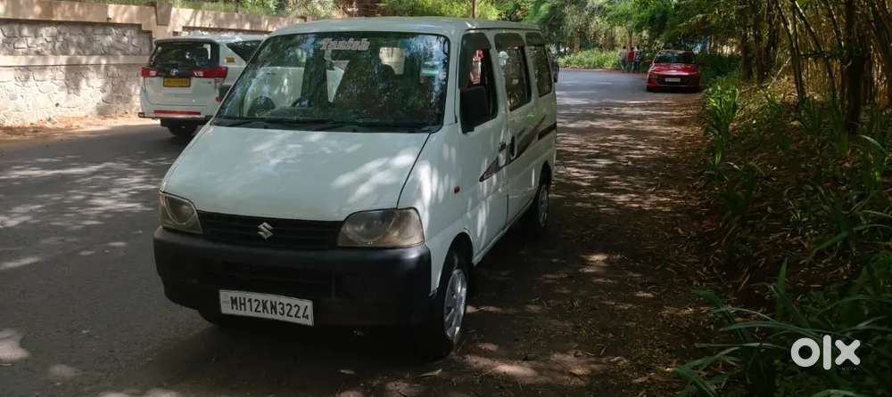 Maruti Suzuki Eeco 2015 Petro+cng  65000 Km Drive Excellent Condition