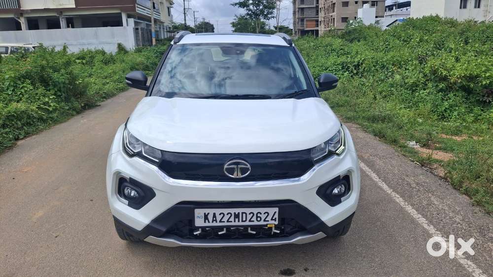 Tata Nexon 1.2 Revotron Xz Plus (s), 2023, Petrol