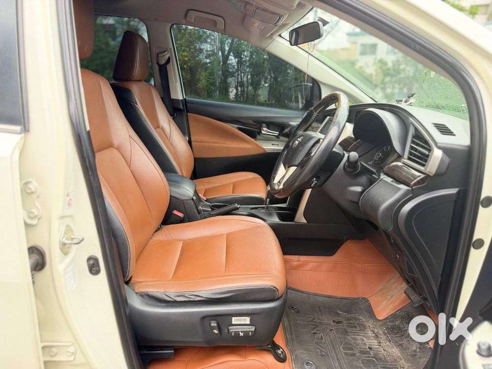 Toyota Innova Crysta 2.8z Automatic, 2018, Diesel