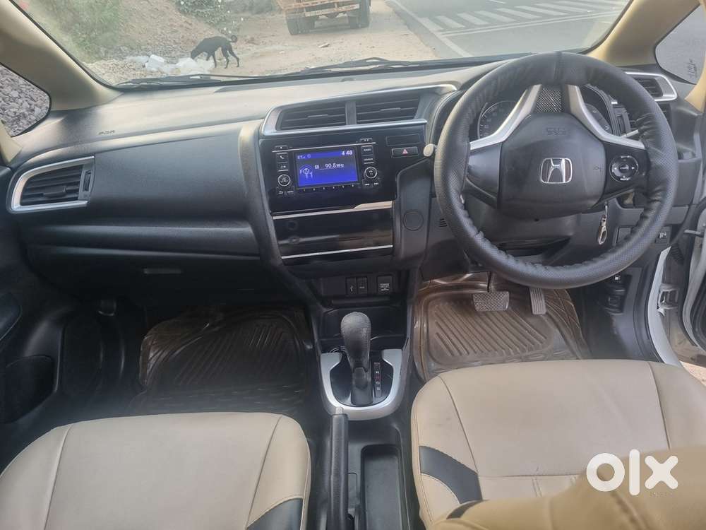 Automatic Honda Jazz 1st Owner New Tyres