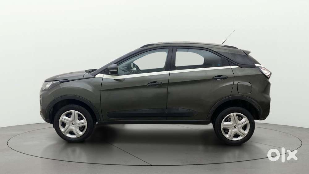 Tata Nexon 1.2 Revotron Xm, 2020, Petrol