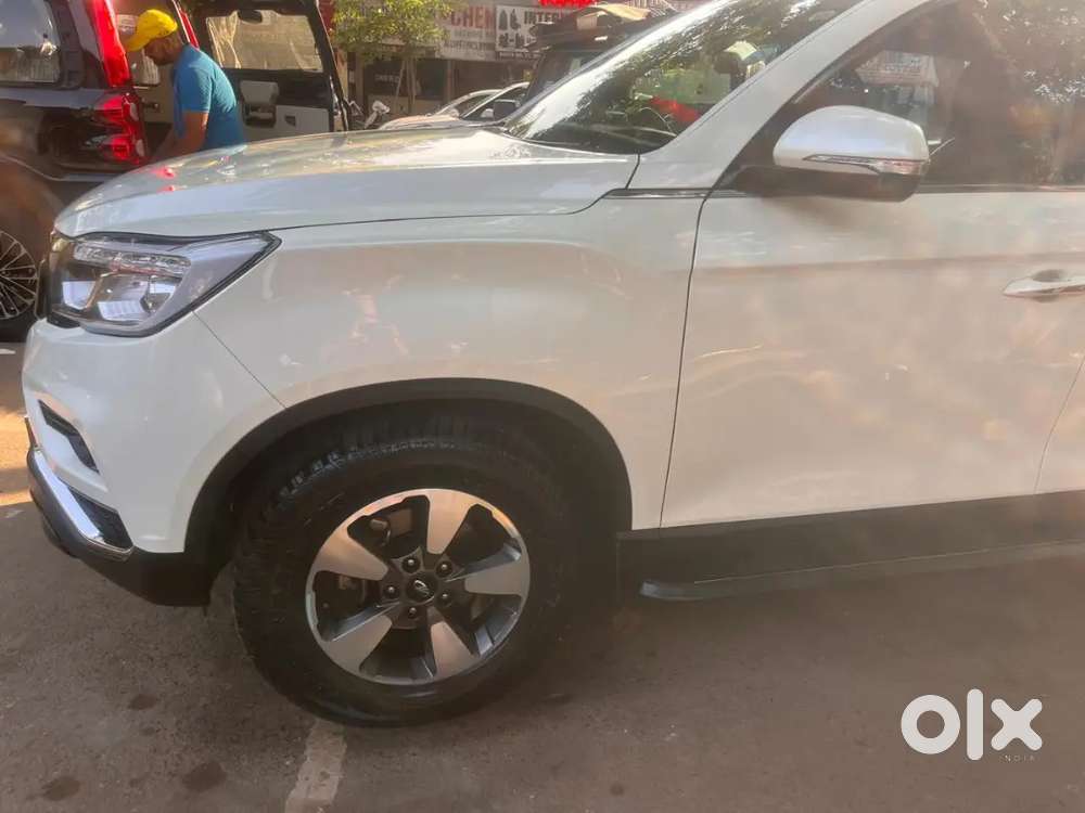 Mahindra Alturas G4 2022