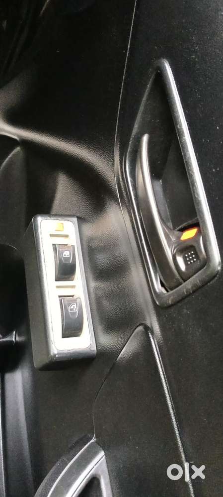 Maruti Suzuki Swift 1.2 Lxi (o), 2018, Petrol