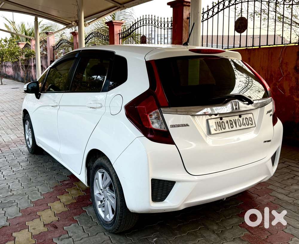 Honda Jazz V Mt Privilege, 2016, Petrol