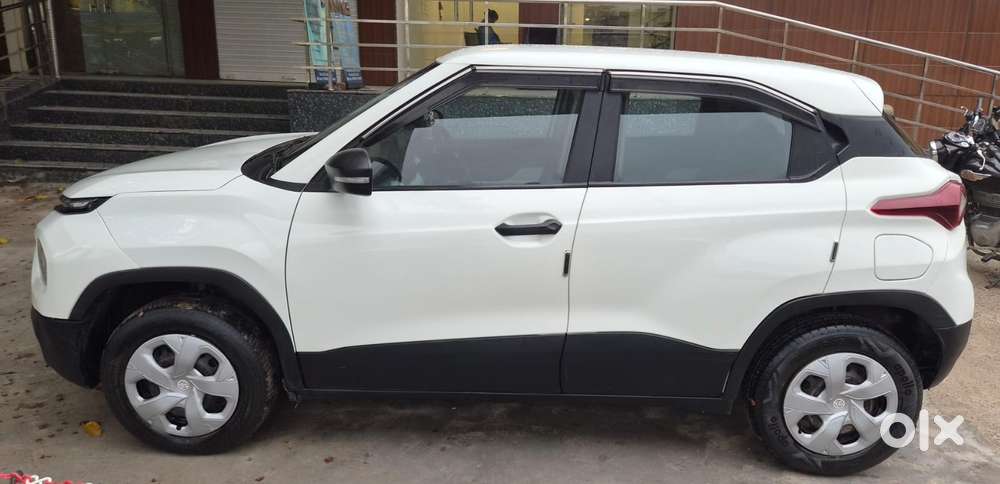 Tata Punch Pure, 2023, Cng & Hybrids