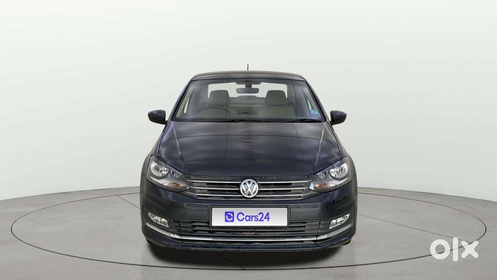 Volkswagen Vento 1.2 Tsi Highline Plus At, 2017, Petrol