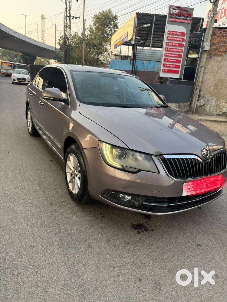 Skoda Superb 2.0 Elegance Tdi Cr At