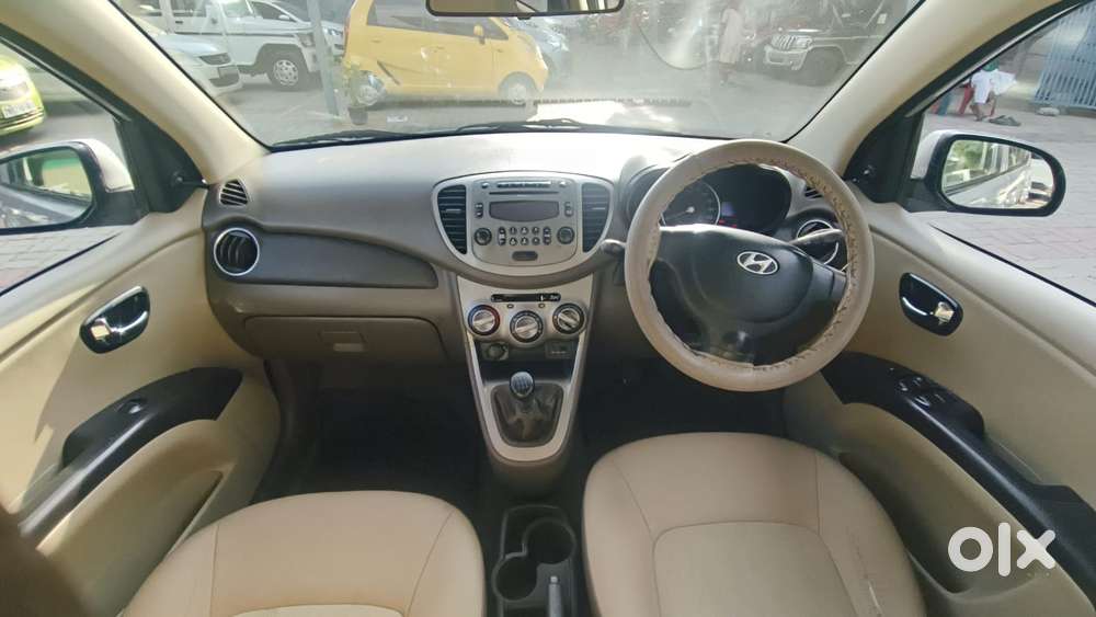 Hyundai I10 Sportz, 2014, Petrol