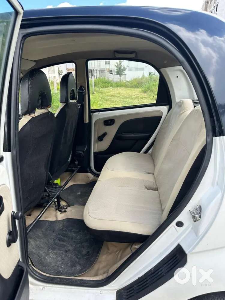 Tata Nano Lx 2012