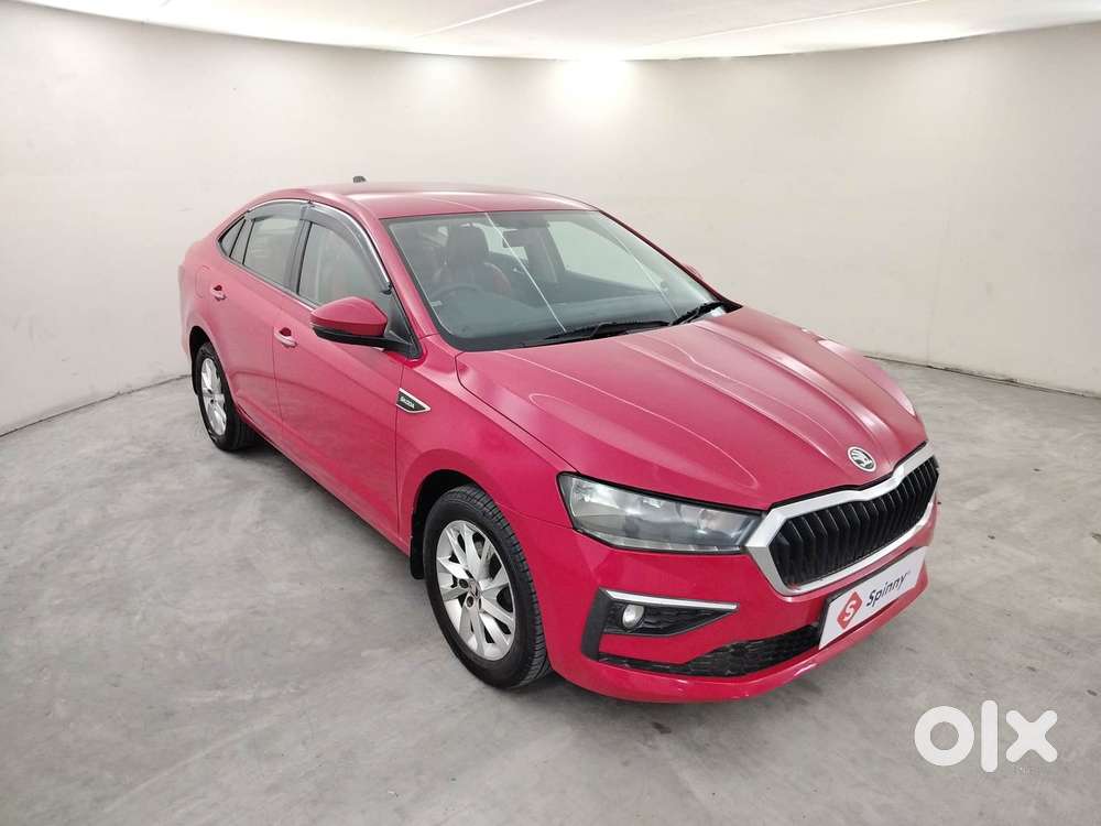 Skoda Slavia Ambition 1.0l Tsi At, 2022, Petrol