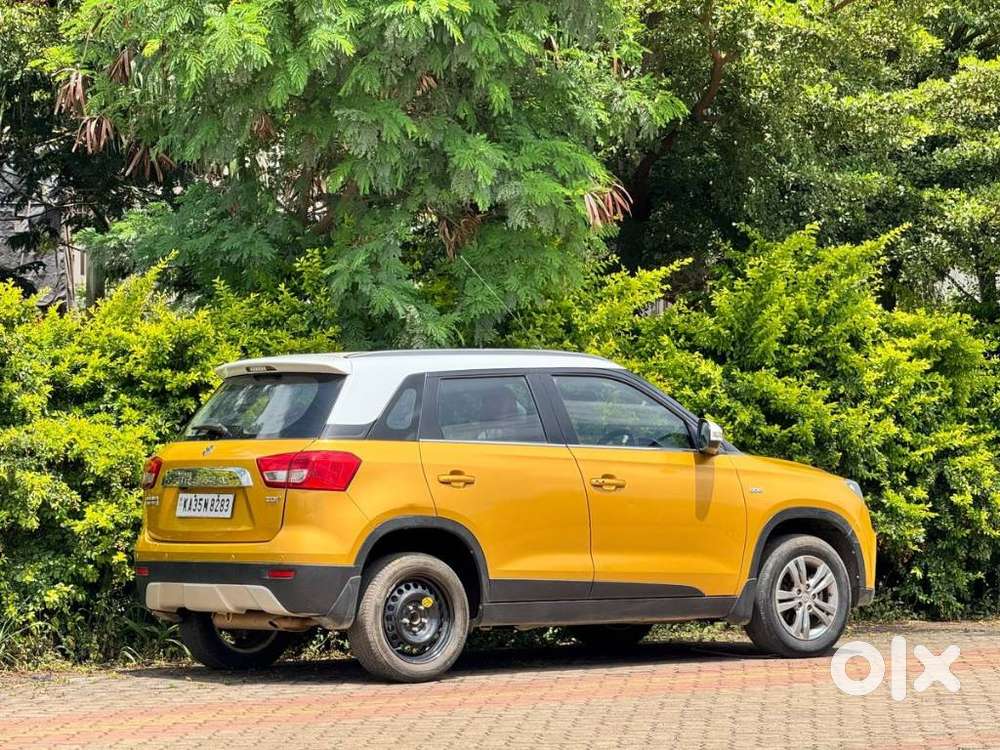 Maruti Suzuki Brezza Zdi+ Dual Tone, 2017, Diesel