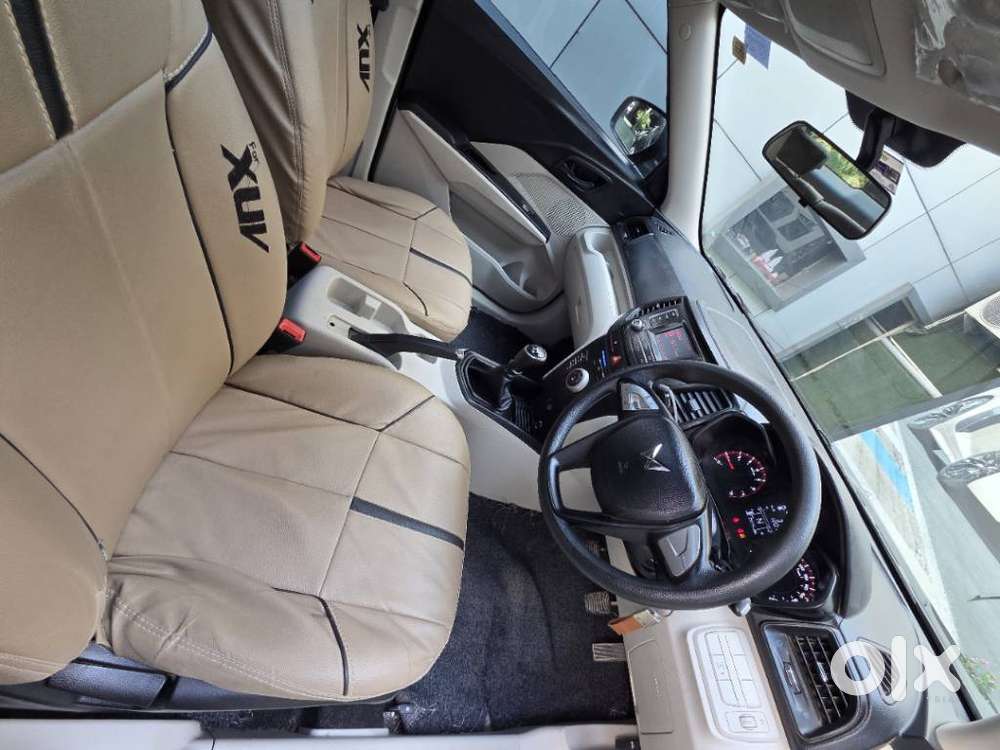 Mahindra Xuv300 W6, 2024, Petrol