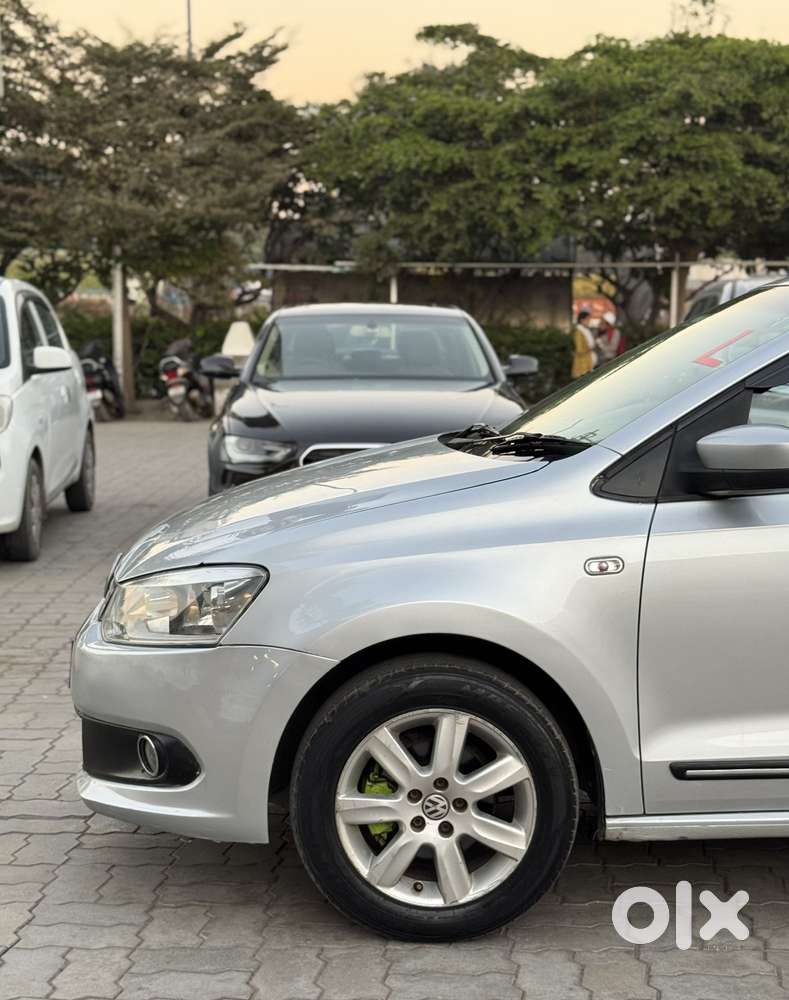 Volkswagen Vento 1.2 Tsi Highline Plus At, 2011, Petrol