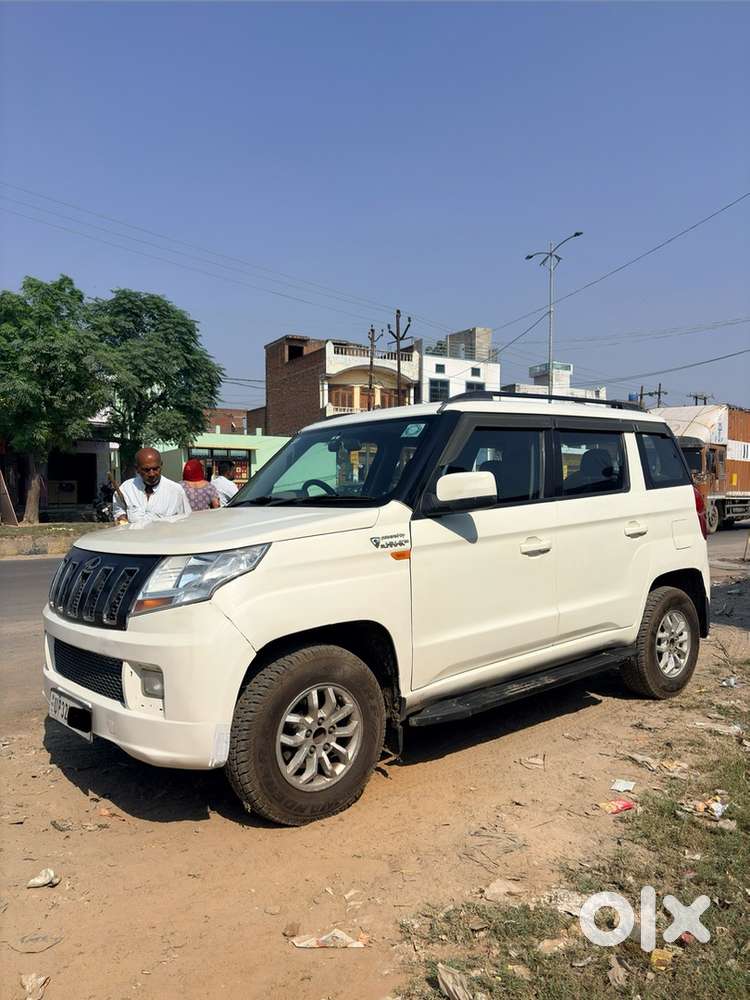 Mahindra Tuv 300 2016 Diesel Well Maintained
