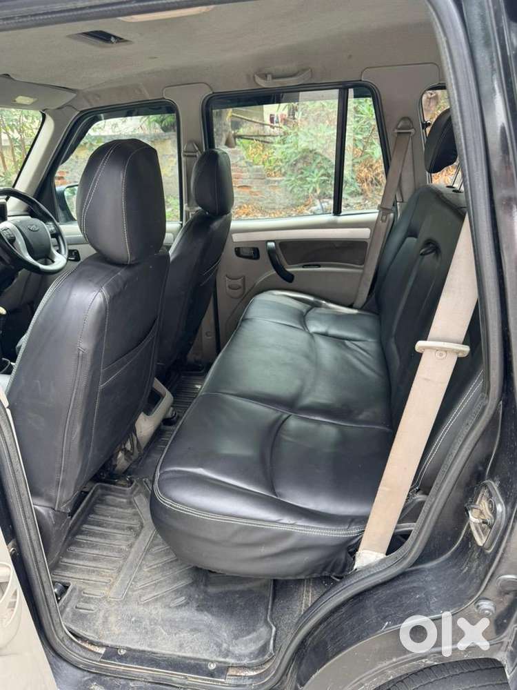 Mahindra Scorpio 2017 Diesel Well Maintained