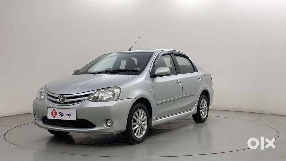 Toyota Etios 1.5 V, 2011, Petrol